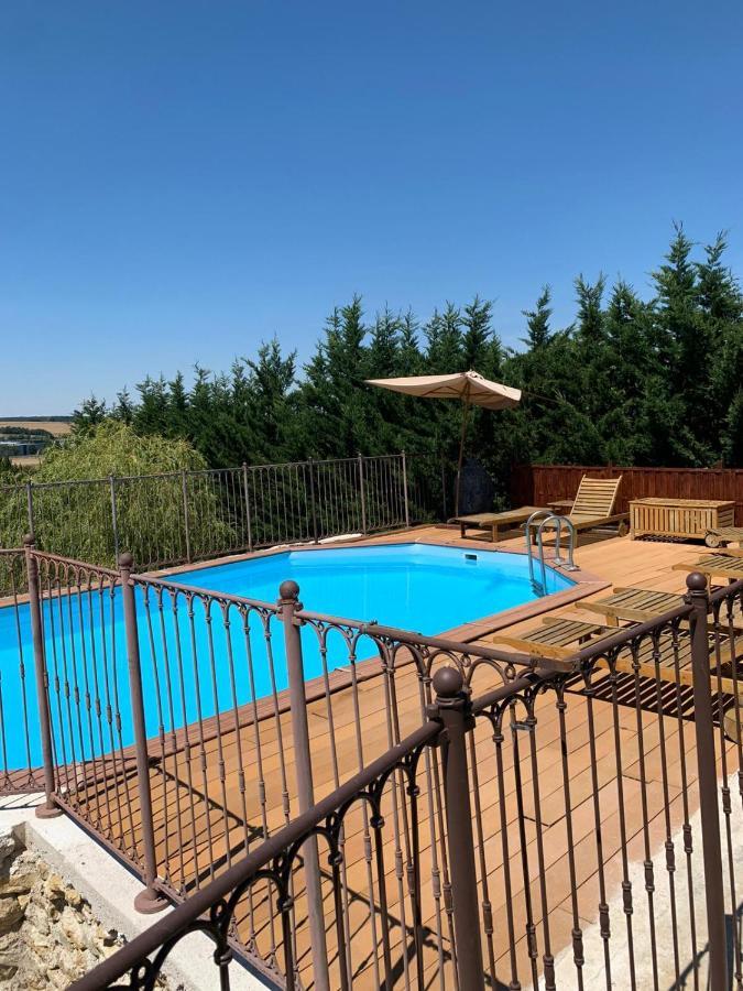 Appart'Hotel Auxerre Monéteau Exteriör bild